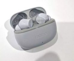 Słuchawki Słuchawki bezprzewodowe douszne Realme Buds T200 Lite AI ENC szary Gray. Szare słuchawki bezprzewodowe NoName. Za 79.00 zł.