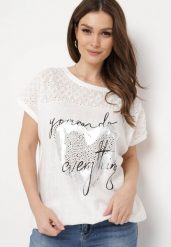 Biała Bluzka z Lnem Ozdobiona Ażurowym Wzorem i Nadrukiem Sirettama. Białe bluzki damskie Born2be, l, w ażurowe wzory, eleganckie, bez kołnierzyka, bez ramiączek. Za 54.99 zł.