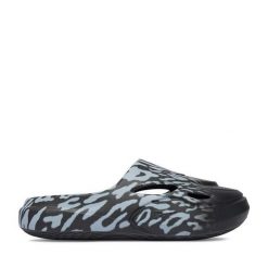 Klapki Reebok. Czarne klapki męskie Reebok, bez wzorów, bez zapięcia. Za 269.99 zł.