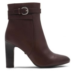 Botki GINO ROSSI. Brązowe botki damskie Gino Rossi, bez wzorów, bez obcasa, na słupku, bez zapięcia. Za 399.99 zł.