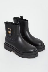 Botki damskie skórzane LIU JO. Botki damskie Liu Jo, bez wzorów, bez obcasa, bez zapięcia. W wyprzedaży za 649.35 zł.