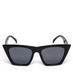 Okulary przeciwsłoneczne Jenny Fairy. Czarne okulary przeciwsłoneczne damskie Jenny Fairy. Za 9.99 zł.