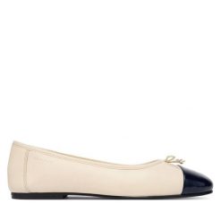 Baleriny Gant. Balerinki damskie GANT, bez wzorów, bez obcasa, bez zapięcia. Za 309.99 zł.
