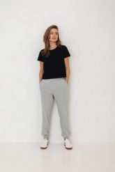 SPODNIE CELINE SZARY MELANŻ XS - Flawless. Szare spodnie dresowe damskie Flawless, bez wzorów, z bawełny, klasyczne. Za 300.00 zł.