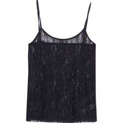 Top "Sicile" w kolorze czarnym. Czarne topy damskie Le Temps Des Cerises, xs, bez wzorów, z koronki, bez kołnierzyka, bez ramiączek. W wyprzedaży za 29.95 zł.