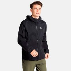 Kurtka techniczna męska Odlo AEGIS 2.5l Waterproof hardshell. Czarne kurtki sportowe męskie ODLO, l, bez wzorów, z hardshellu, bez kaptura, trekkingowe. W wyprzedaży za 546.15 zł.