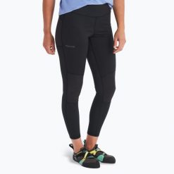 Spodnie damskie Marmot Rock Haven Hybrid Tights. Czarne spodnie dresowe damskie Marmot, bez wzorów, rockowe, długie. Za 239.99 zł.