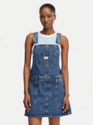 Guess Jeans Sukienka jeansowa W6GK25 D5M4O Niebieski Regular Fit. Niebieskie sukienki damskie Guess Jeans, l, z aplikacjami, z bawełny, bez kołnierzyka, bez ramiączek. Za 439.00 zł.