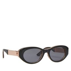 Okulary przeciwsłoneczne Guess. Czarne okulary przeciwsłoneczne damskie Guess. Za 589.99 zł.