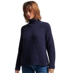 Damski sweter z golfem Superdry. Niebieskie swetry nierozpinane damskie Superdry, l, bez wzorów, z dzianiny, bez kołnierzyka, bez ramiączek. Za 348.00 zł.