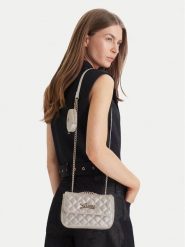 Guess Torebka J6RZ11 W4090 Kremowy. Białe listonoszki damskie Guess, z aplikacjami, ze skóry, bez dodatków. Za 186.99 zł.