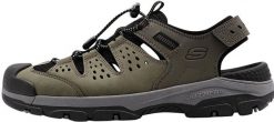 Sandały męskie SKECHERS Tresmen Menard (205113-OLV) 43. Sandały męskie Skechers, bez wzorów, sportowe, bez zapięcia. Za 389.20 zł.
