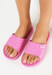 Fuksjowe Basenowe Klapki Piankowe Olisi. Czerwone klapki damskie Born2be, bez wzorów, bez obcasa, bez zapięcia. W wyprzedaży za 14.99 zł.