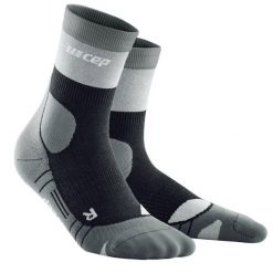 Skarpety do trekkingu damskie CEP Hiking z wełną merino kompresyjne krótkie. Brązowe skarpetki damskie CEP, bez wzorów, z wełny. Za 69.00 zł.