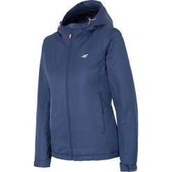 Kurtka narciarska damska KUDN301Z - granatowy. Niebieskie kurtki sportowe damskie 4F, na jesień, m, bez wzorów, z materiału, bez ramiączek, z kapturem, narciarskie. W wyprzedaży za 149.99 zł.