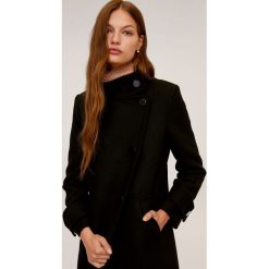 Mango - Płaszcz Eiffel. Czarne płaszcze damskie Mango, l, bez wzorów, z materiału, bez kołnierzyka, bez kaptura. Za 349.90 zł.