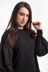 Sukienka dresowa KARL LAGERFELD. Sukienki damskie KARL LAGERFELD, s, bez wzorów, z dresówki, bez kołnierzyka, bez ramiączek. W wyprzedaży za 830.97 zł.