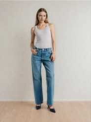 Jeansy straight low waist - niebieski. Niebieskie jeansy damskie Sinsay, bez wzorów, z jeansu. Za 59.99 zł.
