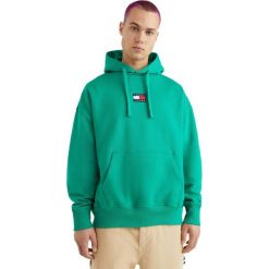 Bluza z kapturem Tommy Hilfiger Badge, Mężczyźni. Zielone bluzy męskie Tommy Hilfiger, l, bez wzorów, z bawełny, z kapturem. Za 590.00 zł.
