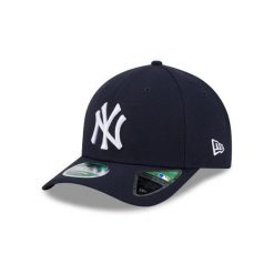 Czapka baseballowa 9forty MLB New York Yankees PLYR REP MC OTC. Białe czapki damskie New Era, bez wzorów, z materiału, sportowe. Za 174.00 zł.