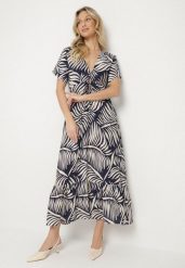 Niebieska Sukienka Wiskozowa Rozkloszowana w Liściasty Print Draledia. Niebieskie sukienki damskie Born2be, na imprezę, l, bez wzorów, z wiskozy, bez kołnierzyka, bez ramiączek, maxi, rozkloszowane. Za 74.99 zł.