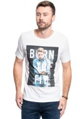 LEE T SHIRT PHOTO TEE WHITE CANVAS L60QEPRR, XXL. Białe t-shirty męskie Lee, l, bez wzorów, bez kołnierzyka, bez ramiączek. Za 69.99 zł.