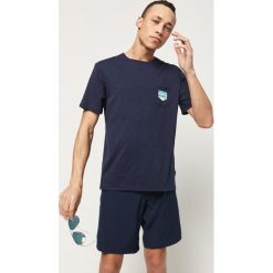 O'Neill Koszulka Niebieski. Niebieskie t-shirty męskie O'Neill, l, bez wzorów, z bawełny, bez kołnierzyka, bez ramiączek. Za 119.95 zł.