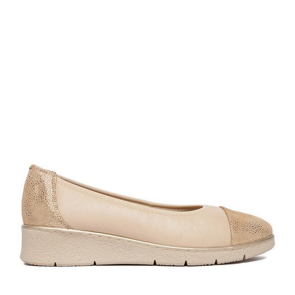 Baleriny Go Soft. Brązowe balerinki damskie GO SOFT, bez wzorów, bez obcasa, bez zapięcia. Za 179.99 zł.
