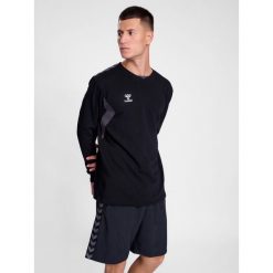 Bluza Hummel Authentic. Czarne bluzy damskie Hummel, bez wzorów, sportowe, bez ramiączek, bez kaptura. Za 217.50 zł.