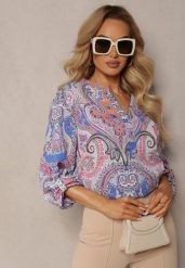 Niebiesko-Fioletowa Bluzka Koszula z Kolorowym Ornamentalnym Wzorem i Guzikami Przy Dekolcie Adelra. Niebieskie bluzki damskie Renee, xl, bez wzorów, z materiału, bez kołnierzyka, bez ramiączek. Za 69.99 zł.