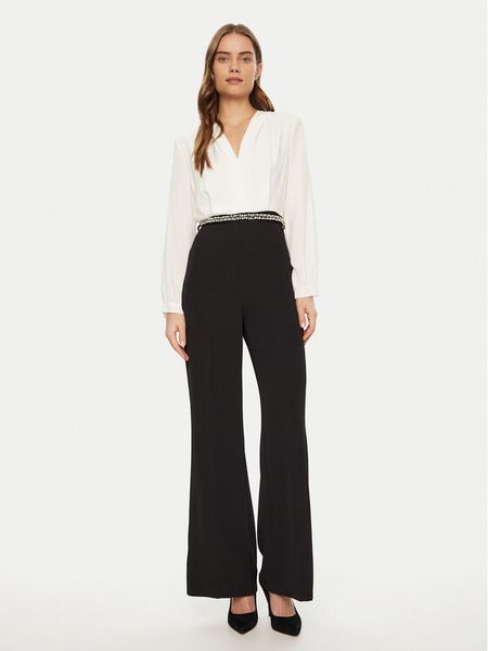 Rinascimento Kombinezon CFC0019768002 Czarny Regular Fit. Czarne sukienki damskie Rinascimento, xl, bez wzorów, z syntetyku, bez kołnierzyka, bez ramiączek. Za 539.99 zł.