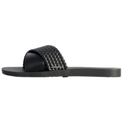 Klapki basenowe damskie Ipanema Street II Fem. Czarne klapki damskie Ipanema, bez wzorów, z gumy, street, bez obcasa, bez zapięcia. Za 69.99 zł.