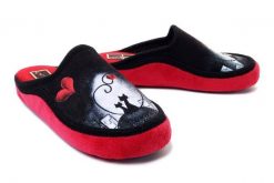 MANITU 330000-04 rot/schwarz, kapcie/klapki damskie. Klapki damskie Manitu, na zimę, bez wzorów, bez obcasa, bez zapięcia. Za 189.90 zł.