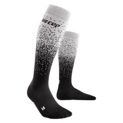 Męskie skarpety kompresyjne sportowe z merino CEP Snowfall. Białe skarpety męskie CEP, bez wzorów, z elastanu. Za 199.00 zł.