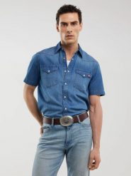 Koszula męska jeansowa z krótkim rękawem niebieska Short Sleeve Western 377. Niebieskie koszule męskie BIG STAR, na lato, l, bez wzorów, z denimu, retro, bez kołnierzyka, bez ramiączek. W wyprzedaży za 229.99 zł.