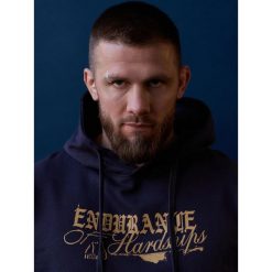 MANTO bluza z kapturem RESOLVE granatowa. Niebieskie bluzy damskie Manto, bez wzorów, bez ramiączek, z kapturem. Za 249.00 zł.