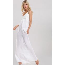 Biała Sukienka Dancemaker. Białe sukienki damskie Renee, l, w ażurowe wzory, z gumy, boho, bez kołnierzyka, bez ramiączek, maxi, rozkloszowane. Za 69.99 zł.