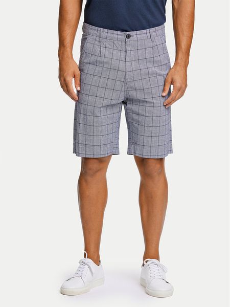 Lindbergh Szorty materiałowe 30-505024 Niebieski Wide Fit. Niebieskie szorty męskie Lindbergh, bez wzorów, z bawełny. Za 279.99 zł.