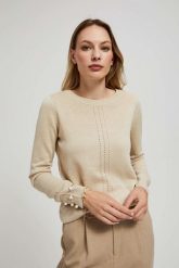 Sweter z ażurowym zdobieniem. Swetry nierozpinane damskie MOODO, s, z aplikacjami, bez kołnierzyka, bez ramiączek. W wyprzedaży za 59.99 zł.