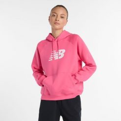 Bluza damska New Balance WT43524DAB – różowa. Czerwone bluzy damskie New Balance, m, bez wzorów, z bawełny, klasyczne, bez ramiączek, bez kaptura. Za 169.99 zł.