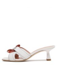 Alberta Ferretti Klapki 23151A6502 8003 Biały. Białe klapki damskie Alberta Ferretti, bez wzorów, ze skóry, bez obcasa, bez zapięcia. Za 1,519.00 zł.