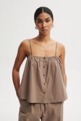 TOP PILAR TAUPE S - Flawless. Brązowe topy damskie Flawless, s, bez wzorów, eleganckie, bez kołnierzyka, bez ramiączek. Za 297.00 zł.