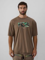 4F T-shirt loose z nadrukiem męski - brązowy L. Brązowe t-shirty męskie 4F, l, bez wzorów, z bawełny, bez kołnierzyka, bez ramiączek. Za 69.99 zł.
