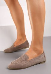 Ciemnobeżowe Balerinki Ażurowe ze Skórzaną Wkładką Nollana. Brązowe balerinki damskie Born2be, z aplikacjami, eleganckie, bez obcasa, bez zapięcia. Za 69.99 zł.
