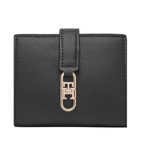 Portfel Tommy Hilfiger. Czarne portfele damskie Tommy Hilfiger. Za 269.99 zł.