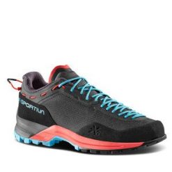 Trekkingi La Sportiva. Szare obuwie sportowe damskie La Sportiva, bez wzorów, bez zapięcia, trekkingowe. Za 649.99 zł.
