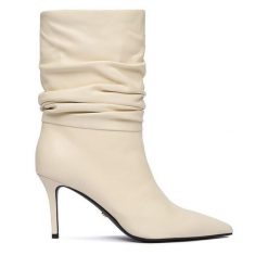 Botki GINO ROSSI. Botki damskie Gino Rossi, bez wzorów, bez obcasa, na szpilce, bez zapięcia. Za 419.99 zł.