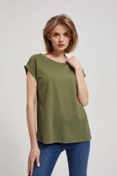Bawełniany t-shirt oliwkowy. Zielone t-shirty damskie MOODO, xs, bez wzorów, z bawełny, bez kołnierzyka, bez ramiączek. W wyprzedaży za 17.49 zł.