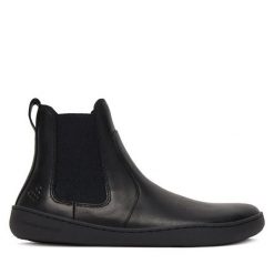 Sztyblety Vivo Barefoot. Czarne botki damskie Vivo Barefoot, bez wzorów, bez obcasa, na płaskiej podeszwie, bez zapięcia. Za 549.99 zł.