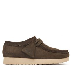 Półbuty Clarks. Zielone półbuty damskie Clarks, bez wzorów, bez obcasa, na płaskiej podeszwie, bez zapięcia. Za 429.99 zł.
